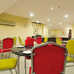 Hotel Aura @ Airport