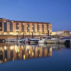 Radisson Blu Waterfront Hotel, Jersey фото 4