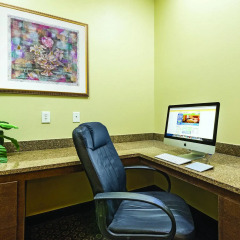 Отель La Quinta Inn & Suites Covington интерьер отеля фото 3