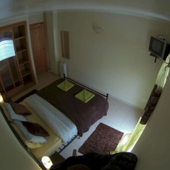 Отель Peniche Surf Lodge Пениче фитнесс-зал