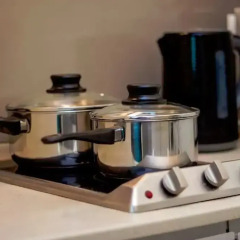Отель Queens Service Suite at Swiss Garden residence Малайзия, Куала-Лумпур - отзывы, цены и фото номеров - забронировать отель Queens Service Suite at Swiss Garden residence онлайн удобства в номере фото 2