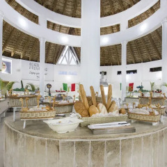 Отель Be Live Experience Hamaca Beach - All Inclusive интерьер отеля фото 3