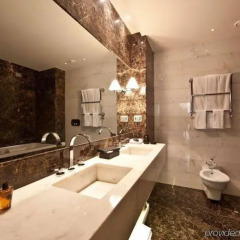 The First Luxury Art Hotel Roma спа