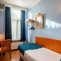 Beverly Hills Hotel Брюссель комната для гостей фото 5