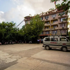Отель Tibet Непал, Катманду - отзывы, цены и фото номеров - забронировать отель Tibet онлайн парковка