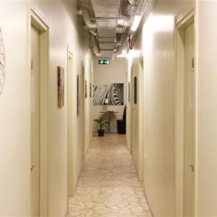 Hostel Port (Caters to Men) интерьер отеля фото 3