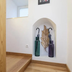 Отель Feels Like Home - Alfama Duplex сейф в номере
