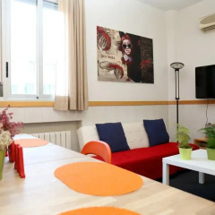 Отель Mora Rooms Барселона детские мероприятия