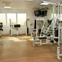 Ramee Guestline 2 Hotel Apartments фитнесс-зал