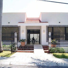 Отель Casa Campestre Premium Bed and Breakfast Мексика, Канкун - отзывы, цены и фото номеров - забронировать отель Casa Campestre Premium Bed and Breakfast онлайн вид на фасад фото 2
