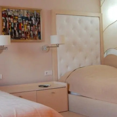Отель Boutique Hotel Arta Сербия, Нови Сад - отзывы, цены и фото номеров - забронировать отель Boutique Hotel Arta онлайн сейф в номере