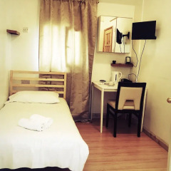 Tourian Lounge Hotel удобства в номере