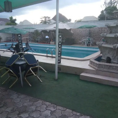 Top Rank Hotel Galaxy Enugu Энугу бассейн фото 3