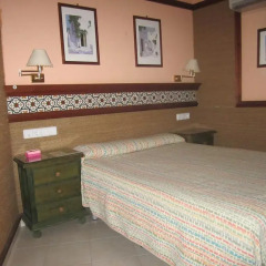 Отель Hostal La Conilena детские мероприятия фото 2