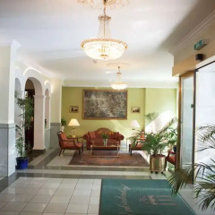 Отель Arthotel ANA Gala спа