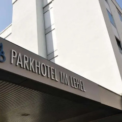 Отель Parkhotel im Lehel городской автобус