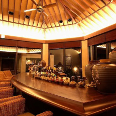 Hotel Nirakanai Kohamajima гостиничный бар