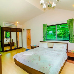 Отель Chalong Hill Tropical Garden Homes комната для гостей фото 5