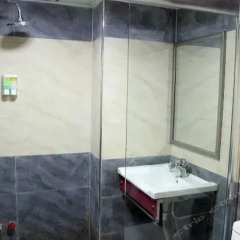 Qingyuan Lianzhou Guangda Hotel ванная фото 2