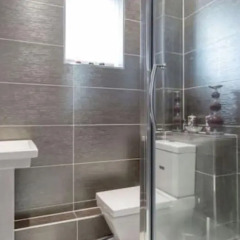 Отель 16 Maybury House Эдинбург ванная