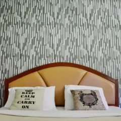 Отель Bangkok Condotel сейф в номере