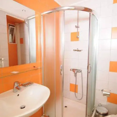Отель Liza Apartment Болгария, София - отзывы, цены и фото номеров - забронировать отель Liza Apartment онлайн ванная фото 2