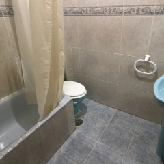 Отель Hostal Casa Bueno Испания, Мадрид - отзывы, цены и фото номеров - забронировать отель Hostal Casa Bueno онлайн ванная