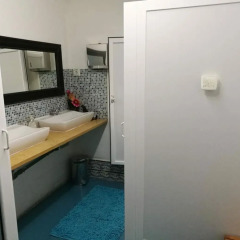 Smile Hostel Лиссабон ванная фото 2