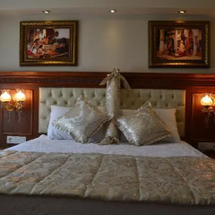 Отель Blue Istanbul Suites гостиничный бар