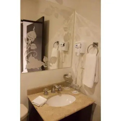 Отель Room for 4 people in Naples Мексика, Мехико - отзывы, цены и фото номеров - забронировать отель Room for 4 people in Naples онлайн ванная фото 2