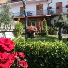 Отель Agriturismo Mare e Monti Аджерола