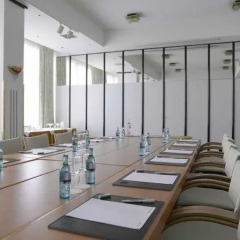 Отель Holiday Inn Munich - Schwabing