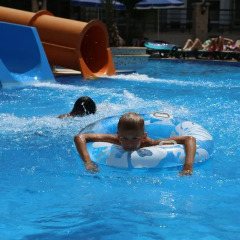 Almera Apart Hotel бассейн