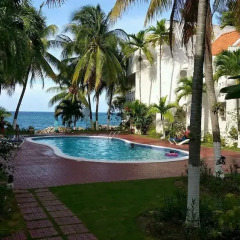Отель Ocho Rios Beach Resort at ChrisAnn бассейн фото 3