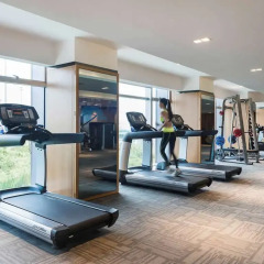 Отель Pullman Guangzhou Baiyun Airport фитнесс-зал фото 2