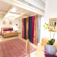 Отель Monti Colosseum Accommodation балкон