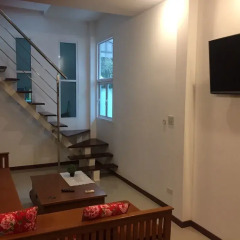 Отель Khung Wimarn Beach Home фото 4