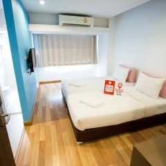 Отель Nida Rooms Saladaeng 130 Silom Walk Бангкок комната для гостей фото 4