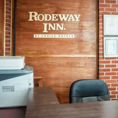 Отель Rodeway Inn - Niagara Falls США, Ниагара-Фолс - отзывы, цены и фото номеров - забронировать отель Rodeway Inn - Niagara Falls онлайн интерьер отеля фото 2