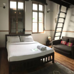 Отель 103 Bed And Brews Бангкок комната для гостей фото 2