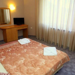 Prim Hotel Сандански комната для гостей