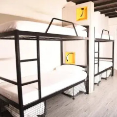 Cinema Hostel Jerusalem Иерусалим бассейн