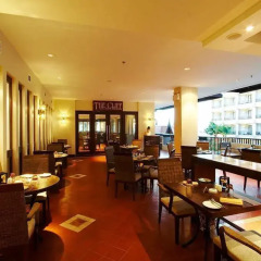 Отель Garden Cliff Resort and Spa Таиланд, Паттайя - отзывы, цены и фото номеров - забронировать отель Garden Cliff Resort and Spa онлайн питание фото 2