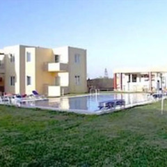 Alonia Hotel Apartments бассейн фото 3