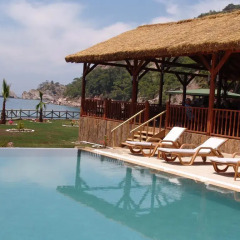 Отель Sea Valley Bungalows бассейн