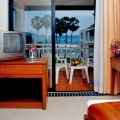 Отель Sunset Beach Resort Таиланд, Пхукет - отзывы, цены и фото номеров - забронировать отель Sunset Beach Resort онлайн удобства в номере фото 2