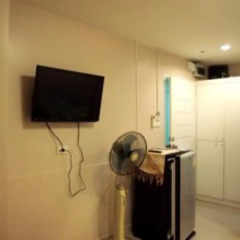 Отель Baramee-Partners Guesthouse удобства в номере