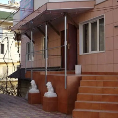 Гостиница Vechniy Zov в Сочи - забронировать гостиницу Vechniy Zov, цены и фото номеров парковка