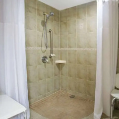 Отель Days Inn by Wyndham Washington DC/Gateway США, Вашингтон - отзывы, цены и фото номеров - забронировать отель Days Inn by Wyndham Washington DC/Gateway онлайн ванная фото 2