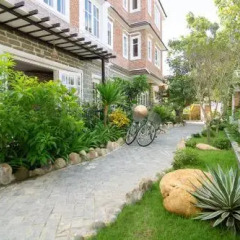 Отель The Cliff Boutique Village Хойан